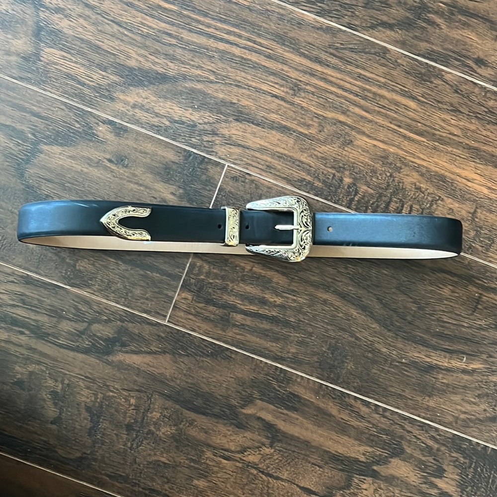 Express Single Buckle Western Belt